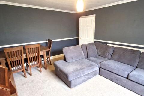 2 bedroom flat to rent - 214 Burrage Road, Plumstead, London SE18