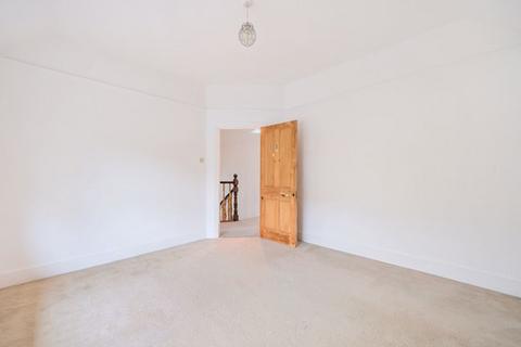 42 Higher Drive, Purley, CR8 2HF