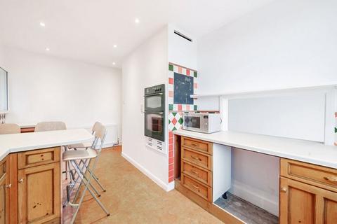 42 Higher Drive, Purley, CR8 2HF