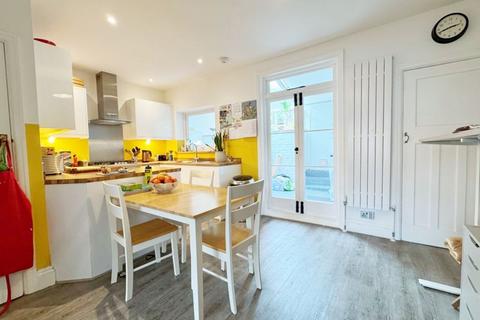 3 bedroom terraced house for sale, Hollingdean Terrace, Brighton