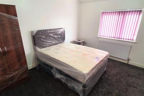 52 Robert Road, Birmingham, B20 3RT