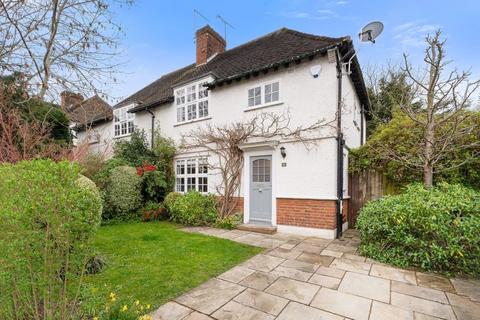 22 Brookland Hill, London, NW11 6DX