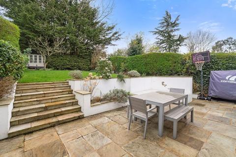 22 Brookland Hill, London, NW11 6DX