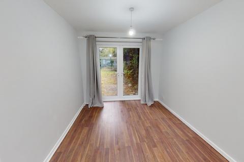 1 Middlebrook View, Bradford, BD8 0ES