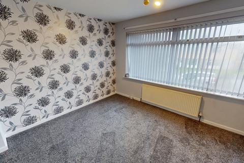 1 Middlebrook View, Bradford, BD8 0ES