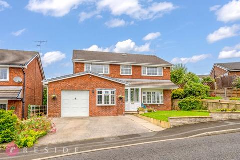 4 bedroom detached house for sale, Tyrone Drive, Rochdale OL11