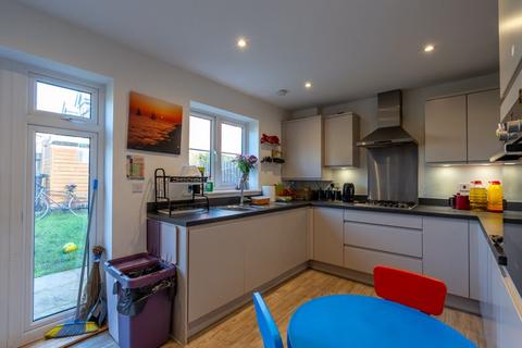 3 bedroom terraced house for sale, Longacres Way, Chichester