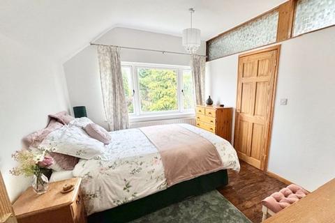 3 bedroom detached house for sale - Gore Road, Slough SL1