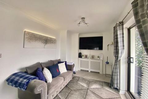 3 bedroom apartment for sale, North Harbour Street, Ayr