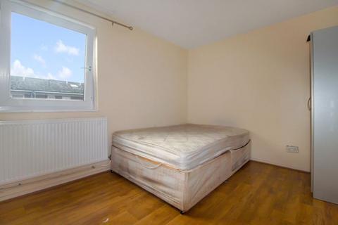 2 bedroom apartment for sale, Victoria Crescent, Tottenham, N15