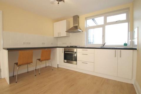1 bedroom flat for sale - Oldfield Circus, Northolt, Middlesex