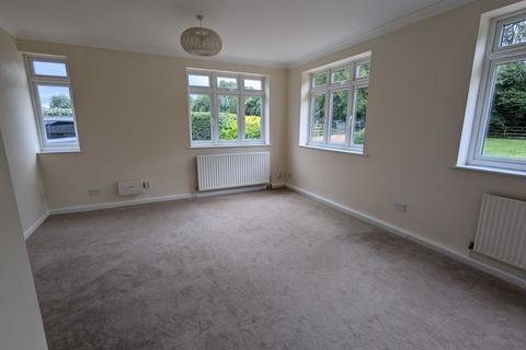 2 bedroom semi-detached bungalow for sale, Cherry Tree Lane, Hemel Hempstead