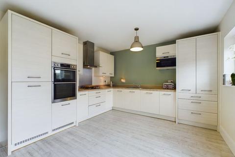 49 Springhill, Shifnal, TF11 8FA