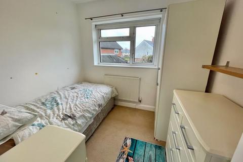 67 Beechley Road, Wrexham, LL13 7AU