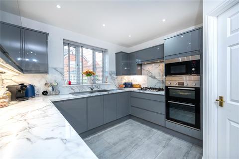 16 Buttercup Drive, Bourne, PE10 0PZ