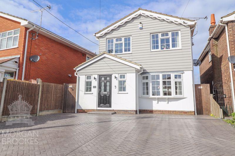 Rainbow Road, Canvey Island 4 bed detached house for sale £500,000