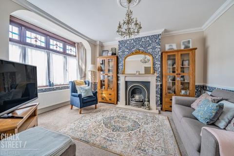 30 Parsonage Road, Rainham, RM13 9LW