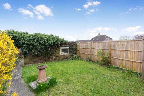 2 bedroom bungalow for sale, Maple Way, Gillingham SP8