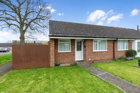 2 bedroom bungalow for sale, Maple Way, Gillingham SP8