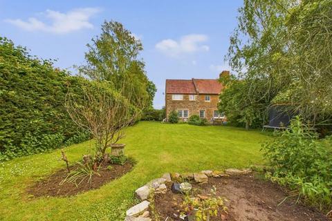 8 Bridge Road, South Petherton, TA13 5JD