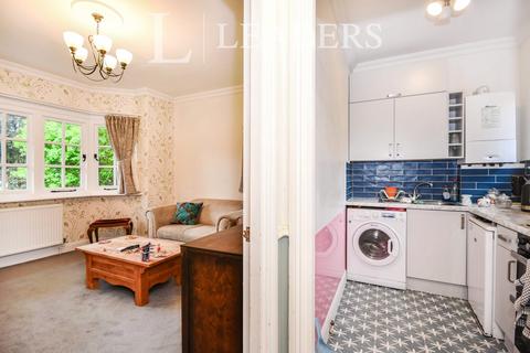 2 bedroom apartment to rent, Meyrick Park Crescent, Bournemouth