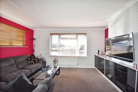 3 bedroom detached house to rent - Cherry Tree Avenue, Clacton-on-Sea