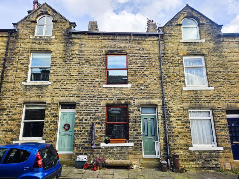 Unity Street, Hebden Bridge HX7 3 bed terraced house for sale £225,000