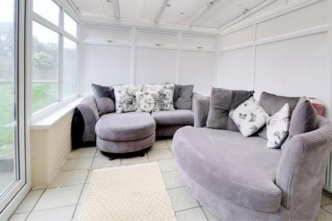 73 Dutton Close, Stoke Heath, Market Drayton, TF9 2JW