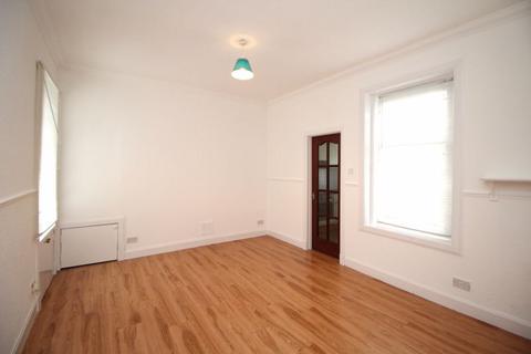 2 bedroom flat for sale, Balsusney Road, Kirkcaldy