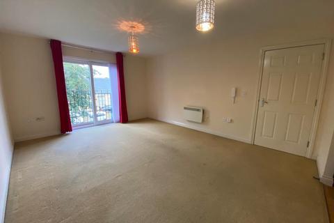 2 bedroom flat to rent, Merchants Court, Bingley, West Yorkshire, BD16