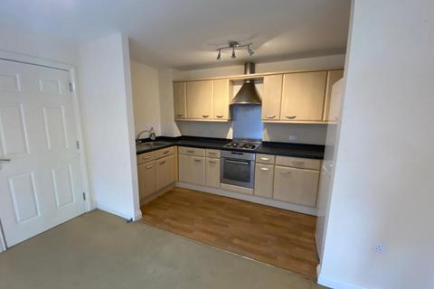 2 bedroom flat to rent, Merchants Court, Bingley, West Yorkshire, BD16