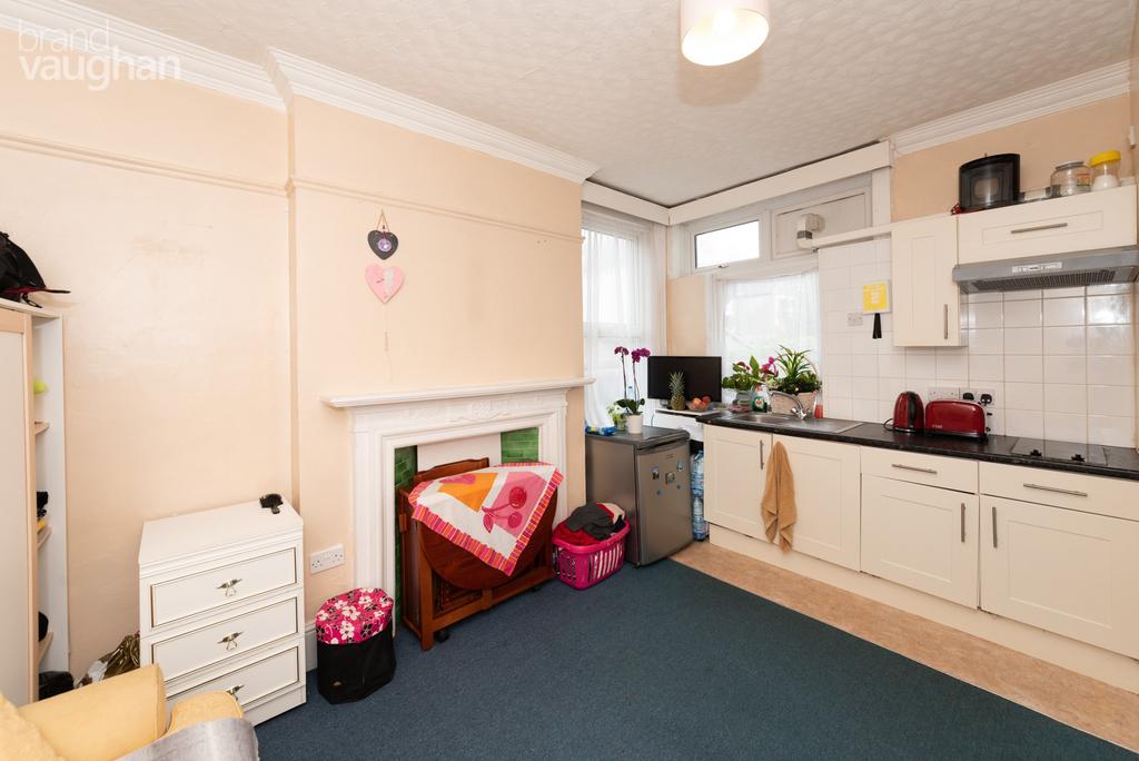 Studio Room