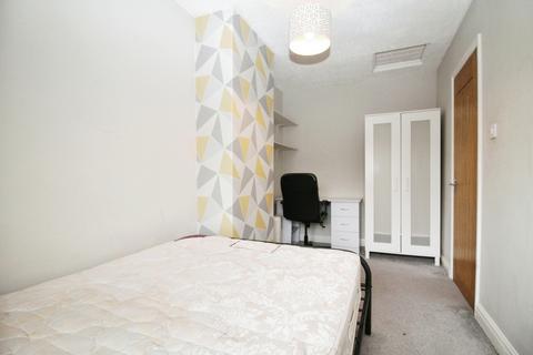 1 bedroom in a house share to rent, Hessle Road, Hyde Park, Leeds, LS6