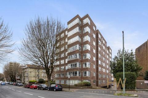 2 bedroom apartment for sale, Sussex Court, Hove, BN3 3AS