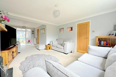 4 bedroom semi-detached house for sale - Horse Road, Hilperton Marsh, Trowbridge, Wiltshire, BA14 7PE