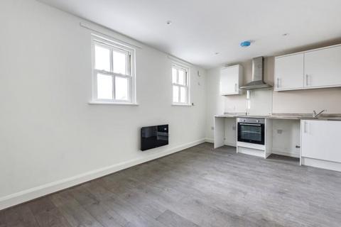 1 bedroom apartment to rent - New Cross Road, London, SE14