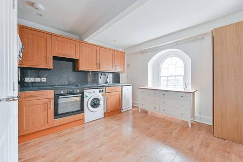 2 bedroom flat for sale, Leigham Court Road, Streatham Hill, London, SW16
