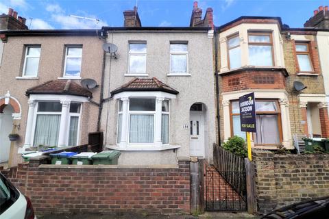 104 Horsa Road, Erith, DA8 1HE
