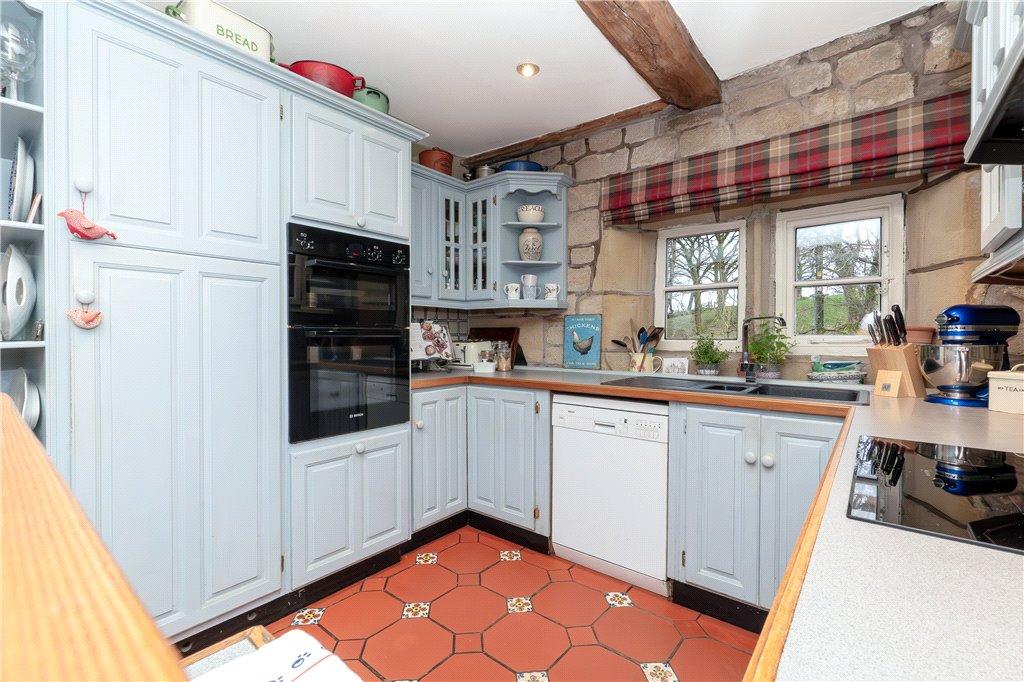 Wycoller Road, Trawden, Colne, Lancashire, BB8 4 bed detached house for