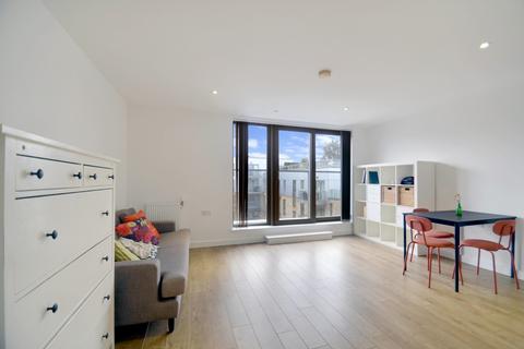 1 bedroom apartment for sale - at Moro Apartments, 22 New Festival Avenue, London E14