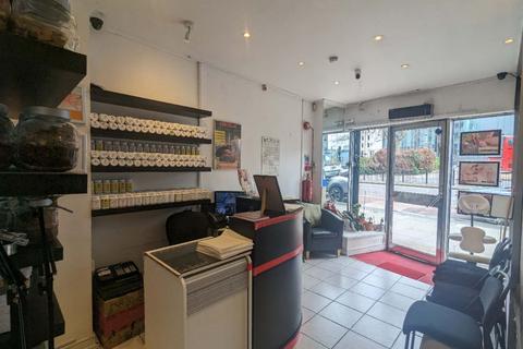 Shop to rent, Finchley Road ,london