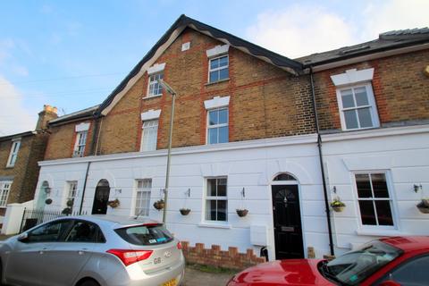 4 bedroom townhouse for sale, Prospect Place, Staines-upon-Thames, TW18