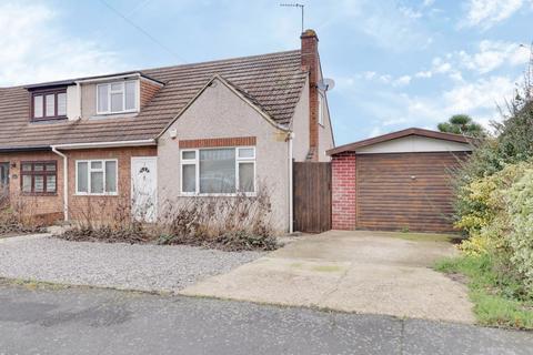 2 Warwick Road, Rainham, RM13 9XU