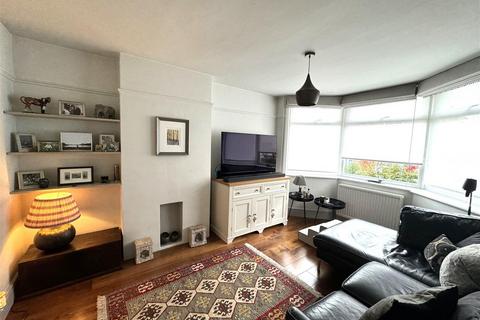 3 bedroom end of terrace house for sale - Upper South View, Farnham