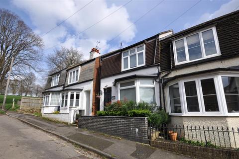 3 bedroom end of terrace house for sale, Upper South View, Farnham