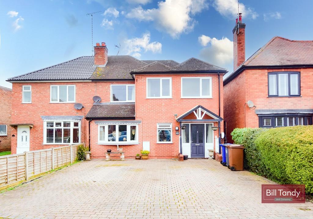 Kitling Greaves Lane, BurtononTrent, DE13 3 bed semidetached house