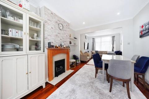 6 Halstead Road, Enfield, EN1 1QB