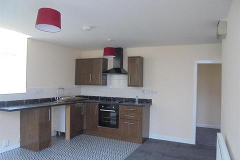 2 bedroom house share to rent, Elder Road, Bramley, Leeds