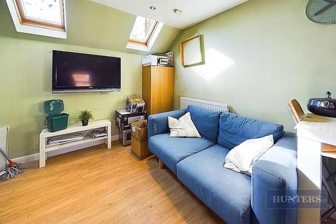 15 Avro Close, Southampton, SO15 4AE