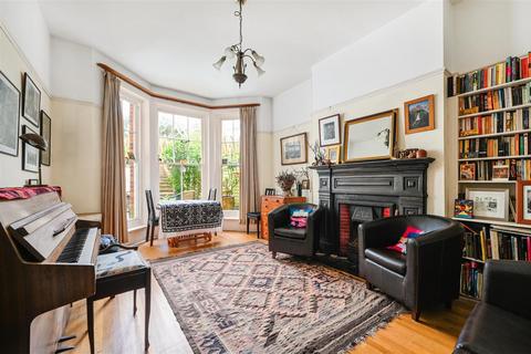 6 bedroom semi-detached house for sale, Linton Road, Hastings